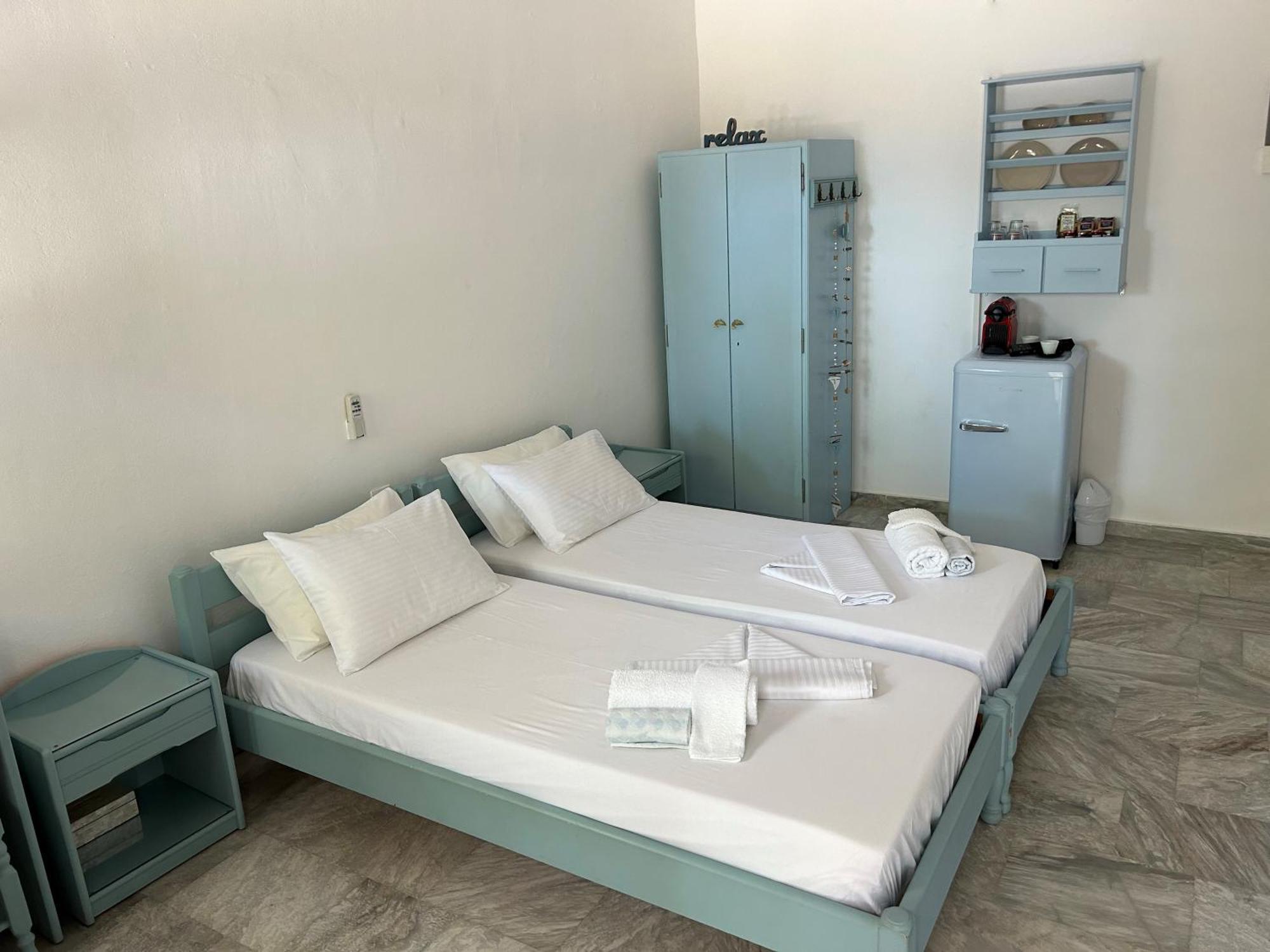 Kyma Studios Livadi  Bagian luar foto