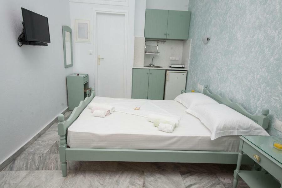 Kyma Studios Livadi  Bagian luar foto