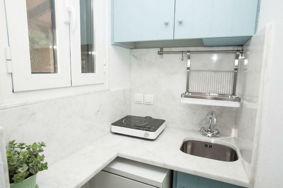 Kyma Studios Livadi  Bagian luar foto